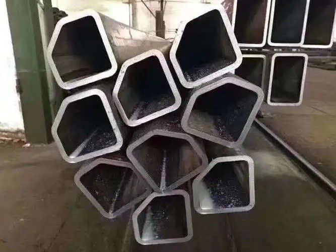 薄壁大口径异形钢管